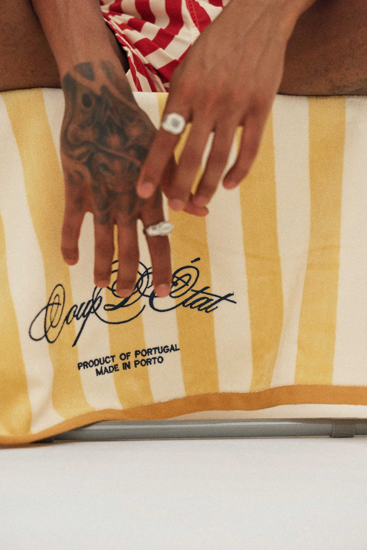 Beach towel with Yellow stripes - Coup D'État Portugal
