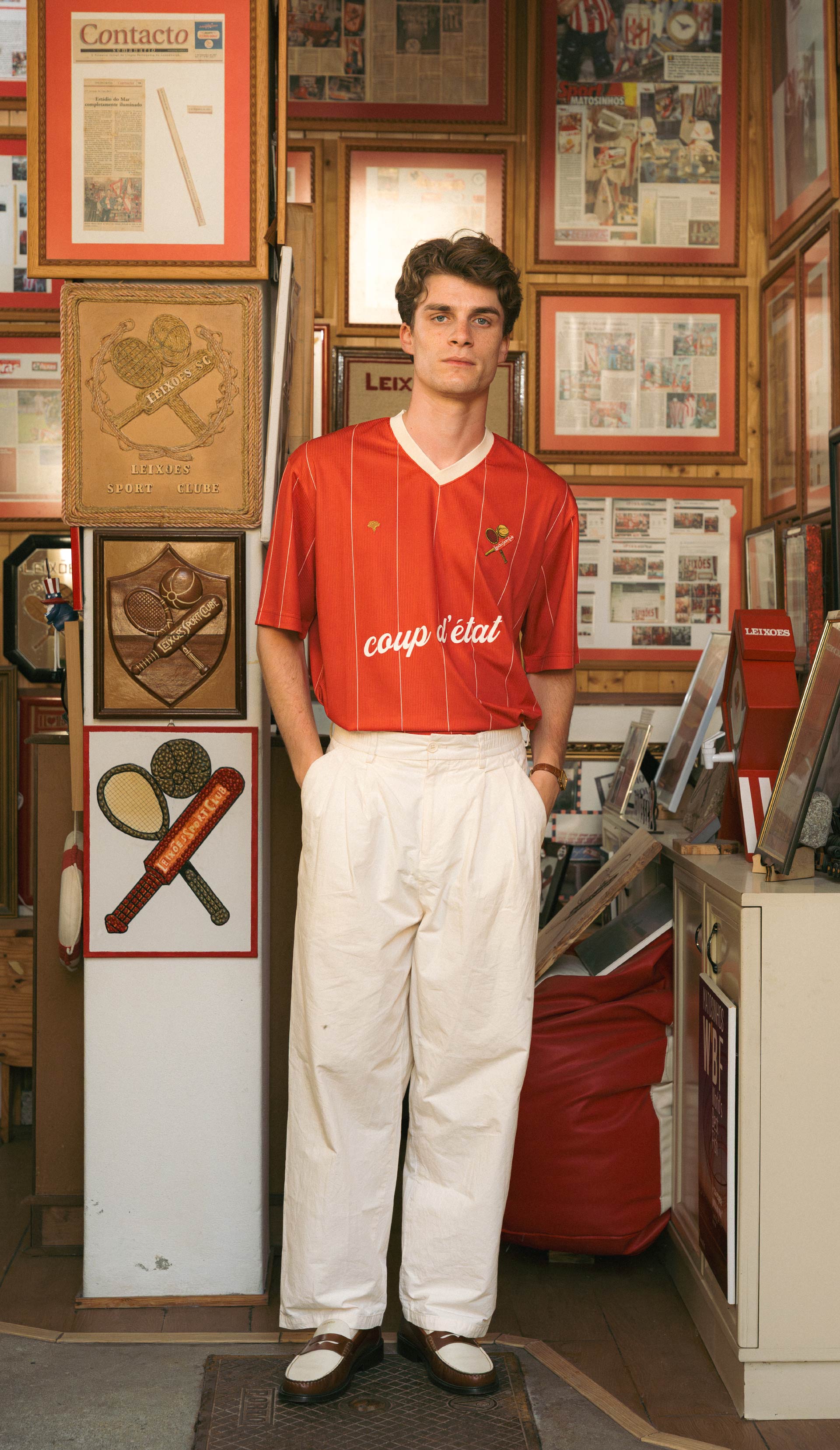 Male model wearing Coup D'État x Leixões short sleeve Jersey in Red - Coup D'État Portugal