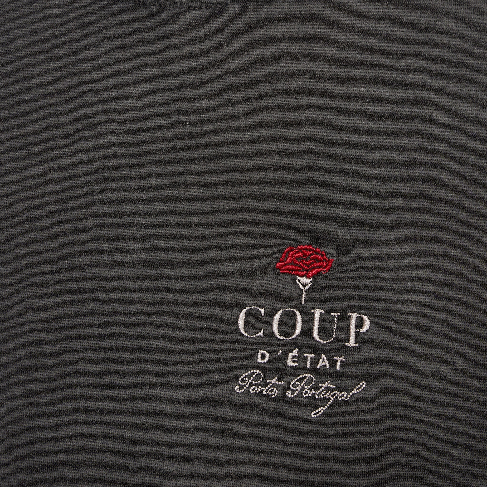 Logo Tee
