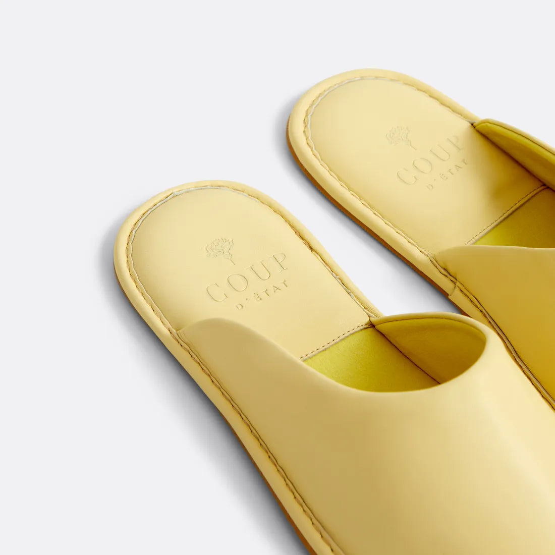 Bedroom Slippers in Yellow - Handcrafted Leather - Coup D'État Portugal