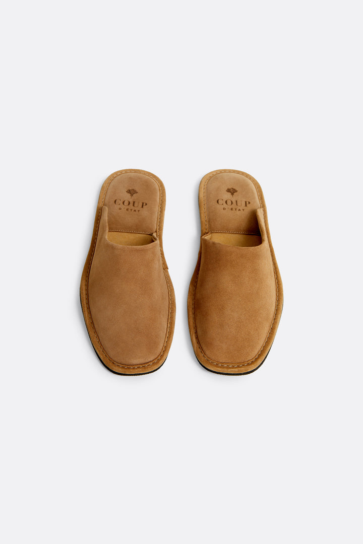 Bedroom slippers in Camel Brown - Handcrafted Suede - Coup D'État Portugal