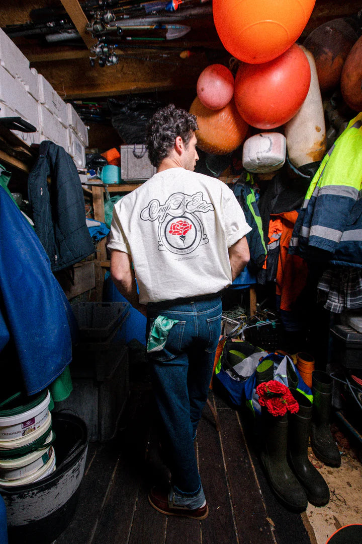 Label T-shirt in Off-White - Coup D'État Portugal