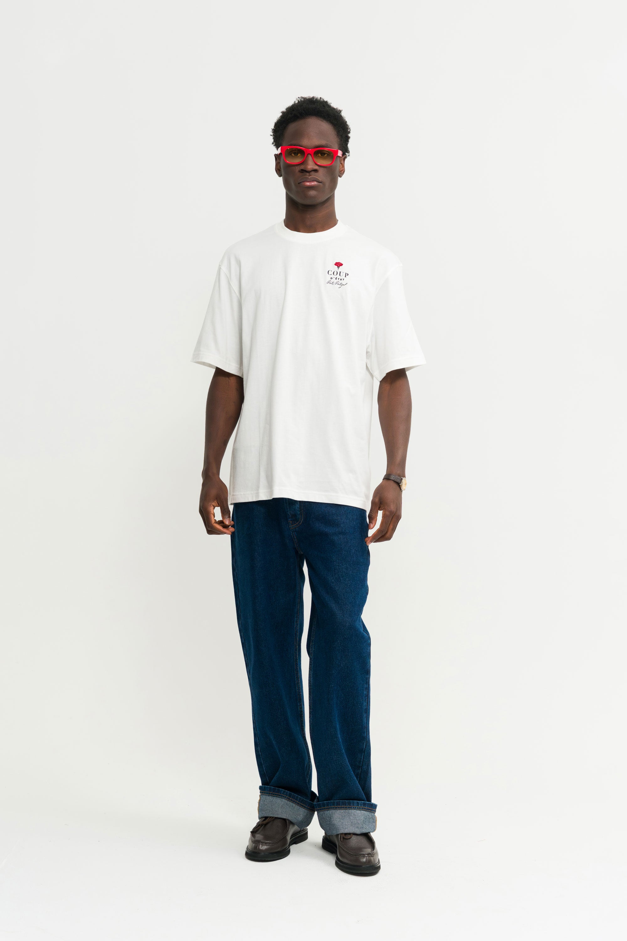 Logo T-shirt in Off-White - Male model - Coup D'État Portugal
